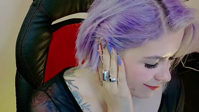 Natalia Montoya online show from 6, 2, 2026