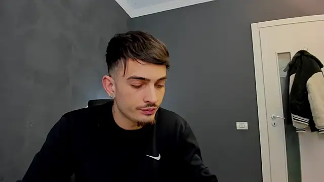 BrandonTate online show from 28, 2, 2025