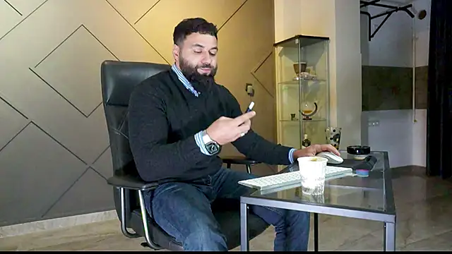 mattmasterss online show from 21, 2, 2025