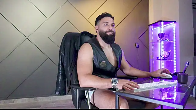 mattmasterss online show from 2, 3, 2025