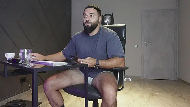 mattmasterss online show from 7, 10, 2025