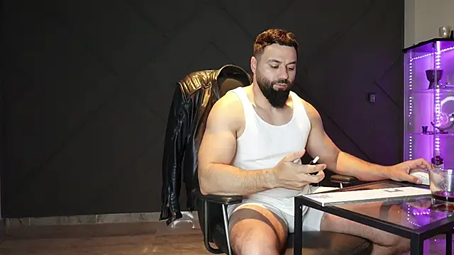 mattmasterss online show from 28, 4, 2026