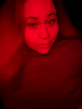 Juicyjordie online show from 8, 11, 2025