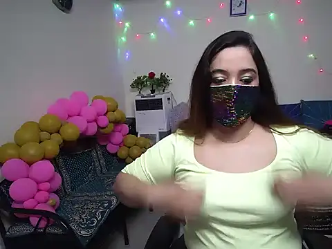 Arushisingh8888 online show from 3, 1, 2025