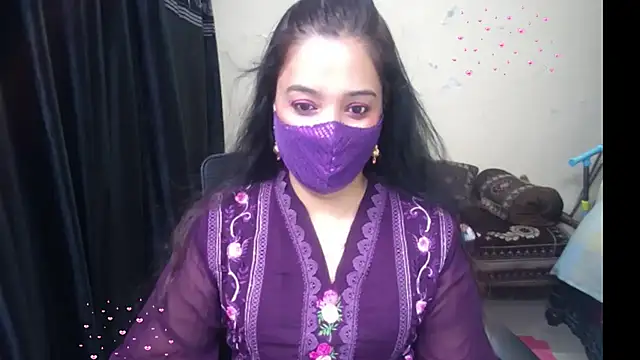 Snapshot of Arushisingh8888 chatting on 4, 5, 2026 Arushisingh8888 online show from 4, 5, 2026