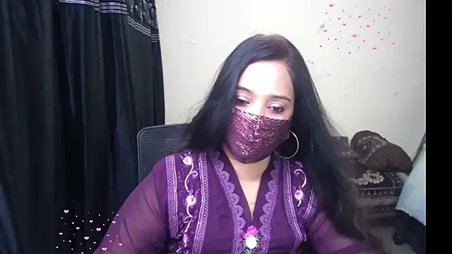 Snapshot of Arushisingh8888 chatting on 6, 5, 2026 Arushisingh8888 online show from 6, 5, 2026