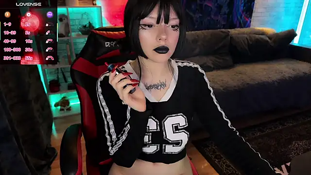 Eva-miller1 online show from 17, 11, 2025