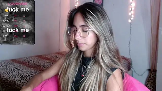 MitchWilson1 online show from 24, 10, 2025