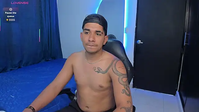 valentino santoss online show from 9, 11, 2025