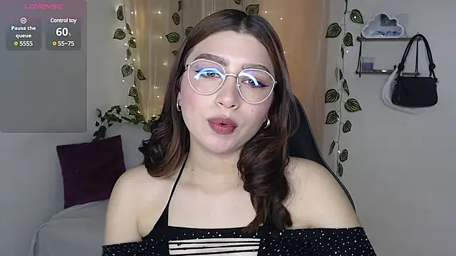 mily thomson b  online show from 8, 3, 2025