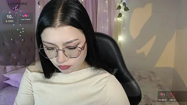 mily thomson b  online show from 12, 7, 2026
