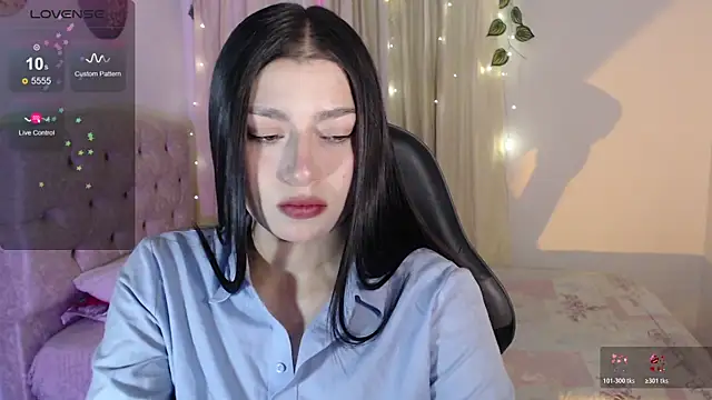 mily thomson b  online show from 17, 7, 2026