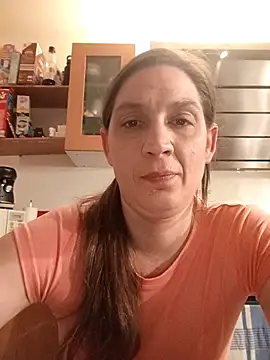 Ladyluder88 online show from 2, 4, 2026