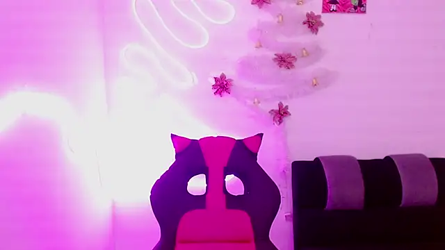 Kind Scarlett online show from 12, 12, 2024