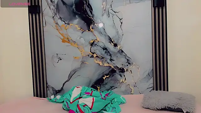 Rubi 30 online show from 6, 4, 2026