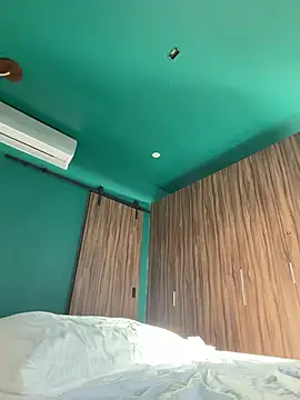 streetdoll online show from 7, 3, 2026