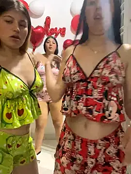 royalgirls x online show from 23, 9, 2025