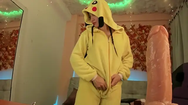 Snapshot of Sweet_Candies chatting on 8, 3, 2025 Sweet Candies online show from 8, 3, 2025