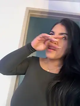 PaulinaDuarte online show from 5, 11, 2025