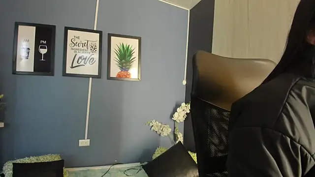 PaulinaDuarte online show from 22, 4, 2026