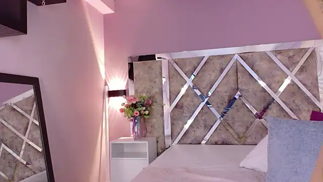 PaulinaDuarte online show from 28, 7, 2026
