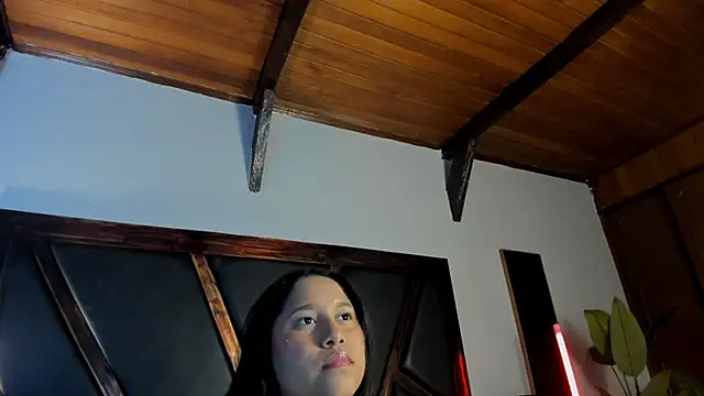 EmiliWilliams online show from 21, 4, 2026