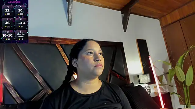 EmiliWilliams online show from 24, 4, 2026