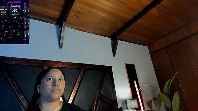 EmiliWilliams online show from 24, 4, 2026