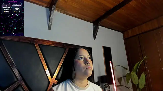 EmiliWilliams online show from 25, 4, 2026