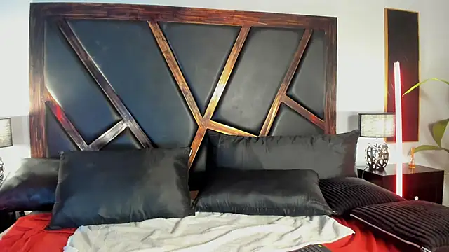 EmiliWilliams online show from 26, 4, 2026