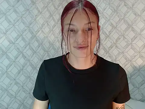 Snapshot of Emma-Wilson chatting on 9, 6, 2026 Emma-Wilson online show from 9, 6, 2026