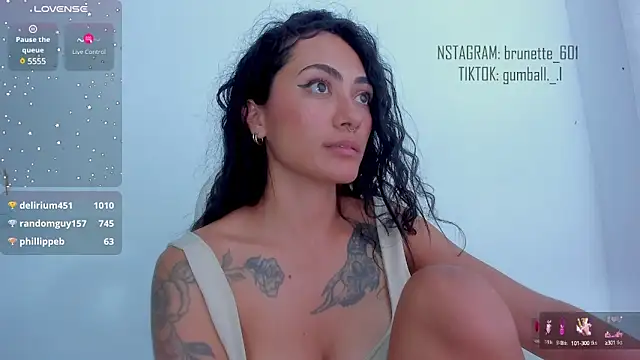 paula brunette online show from 31, 12, 2024