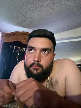 bigdickgio6923 online show from 25, 6, 2026