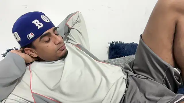 dominic brandd23 online show from 26, 9, 2025