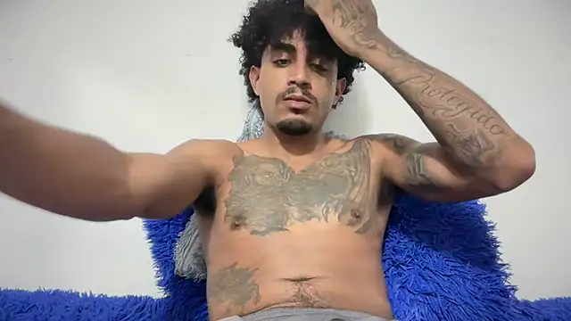 dominic brandd23 online show from 23, 4, 2026