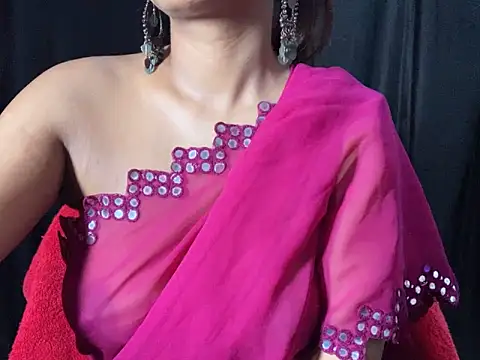 Sexy trisha  7 online show from 12, 9, 2025