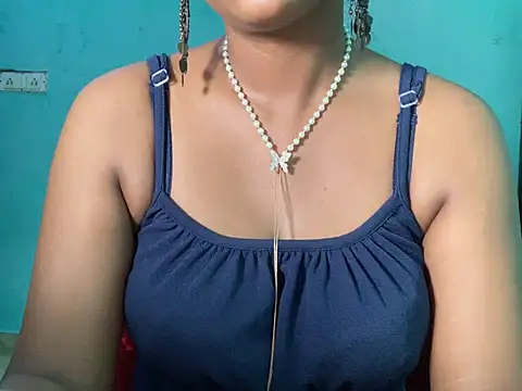 Snapshot of Sexy_trisha__7 chatting on 6, 7, 2026 Sexy trisha 7 online show from 6, 7, 2026