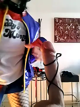 freyamoret online show from 31, 12, 2024