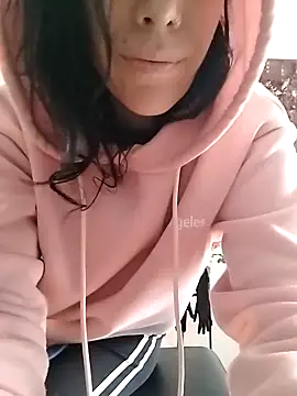 freyamoret online show from 28, 2, 2025