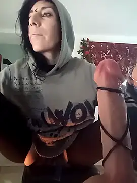 freyamoret online show from 14, 3, 2025