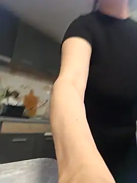 Snapshot of KristenVega chatting on 17, 3, 2025 KristenVega online show from 17, 3, 2025