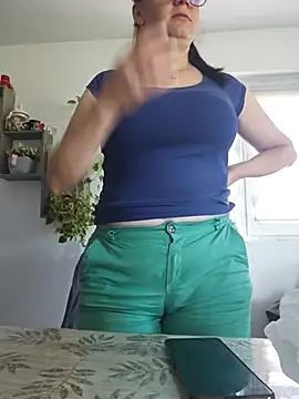 KristenVega online show from 29, 7, 2026
