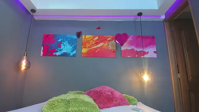 summer lee  online show from 8, 1, 2025