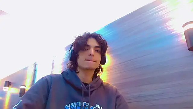 Sr BonnyEthan online show from 25, 4, 2026