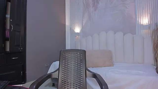 NastassjaCandy online show from 24, 4, 2026