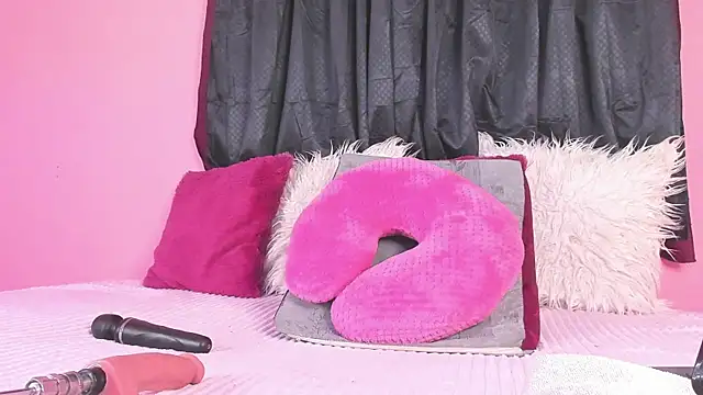 cloe bridgee online show from 28, 4, 2026