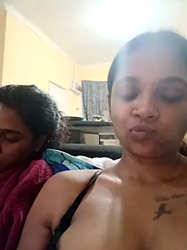 Indianqueen03 online show from 17, 10, 2025