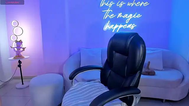 AlessaRomero online show from 23, 10, 2025