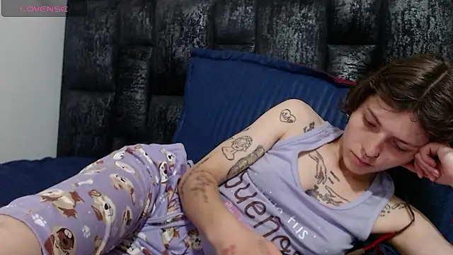 pretty cristal69 online show from 10, 1, 2026