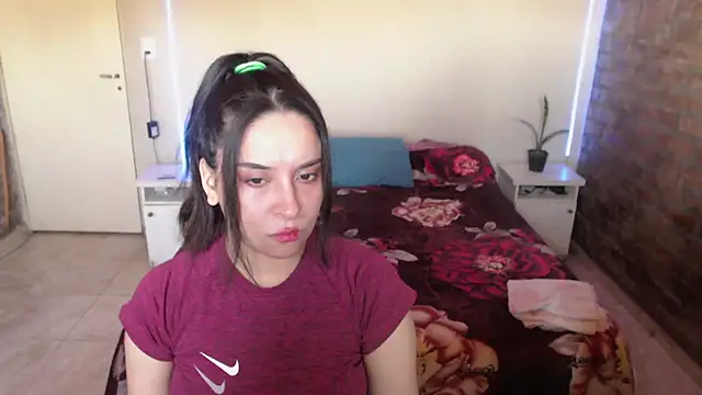 Snapshot of KityEstrover chatting on 2, 12, 2024 KityEstrover online show from 2, 12, 2024